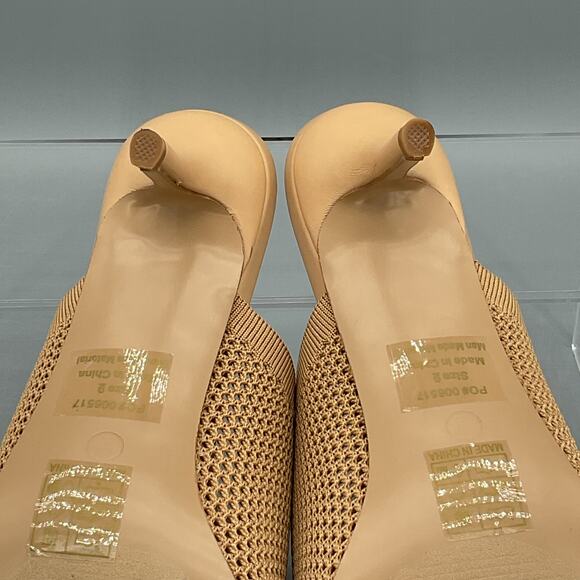 NEW Journee Collection Women’s Leighton Knit Slip on Sandals Beige Size 9 - Picture 11 of 11